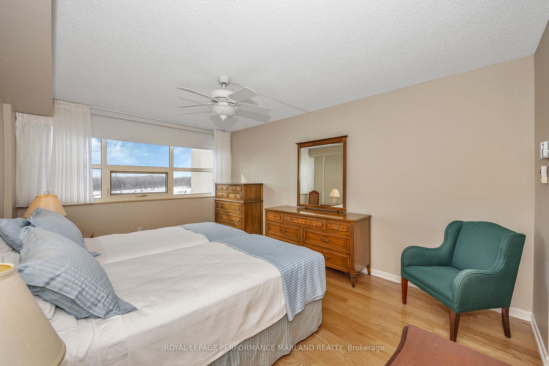 Photo 21 of Unit 907, 1510 Riverside Drive, Ottawa, Riverview Park — HOMEH