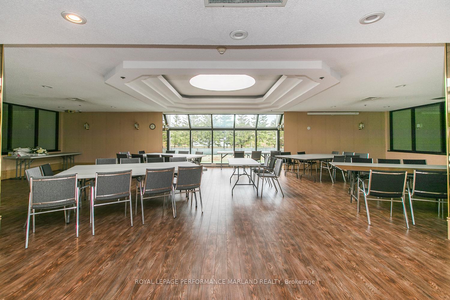 Photo 31 of Unit 907, 1510 Riverside Drive, Ottawa, Riverview Park — HOMEH