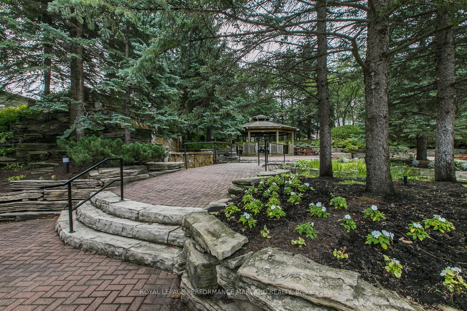 Photo 38 of Unit 907, 1510 Riverside Drive, Ottawa, Riverview Park — HOMEH