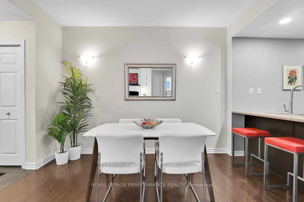 Photo 5 of Unit B, 151 Mocha, Ottawa, Blossom Park/Kemp Park/Findlay Creek — HOMEH