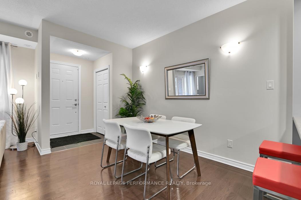 Photo 6 of Unit B, 151 Mocha, Ottawa, Blossom Park/Kemp Park/Findlay Creek — HOMEH