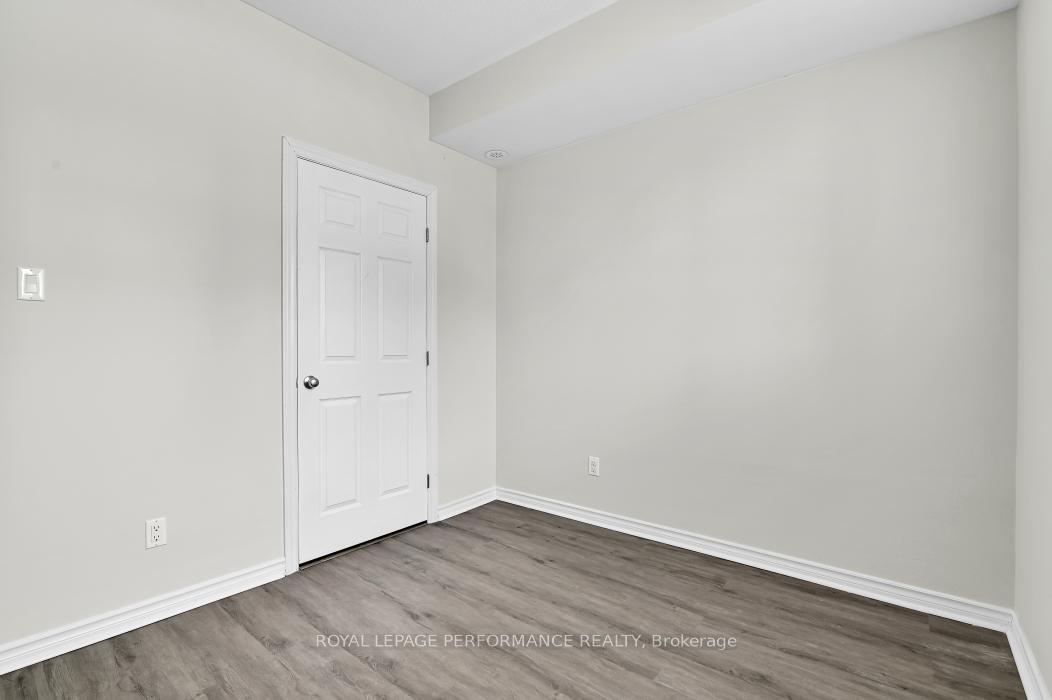 Photo 19 of Unit B, 151 Mocha, Ottawa, Blossom Park/Kemp Park/Findlay Creek — HOMEH