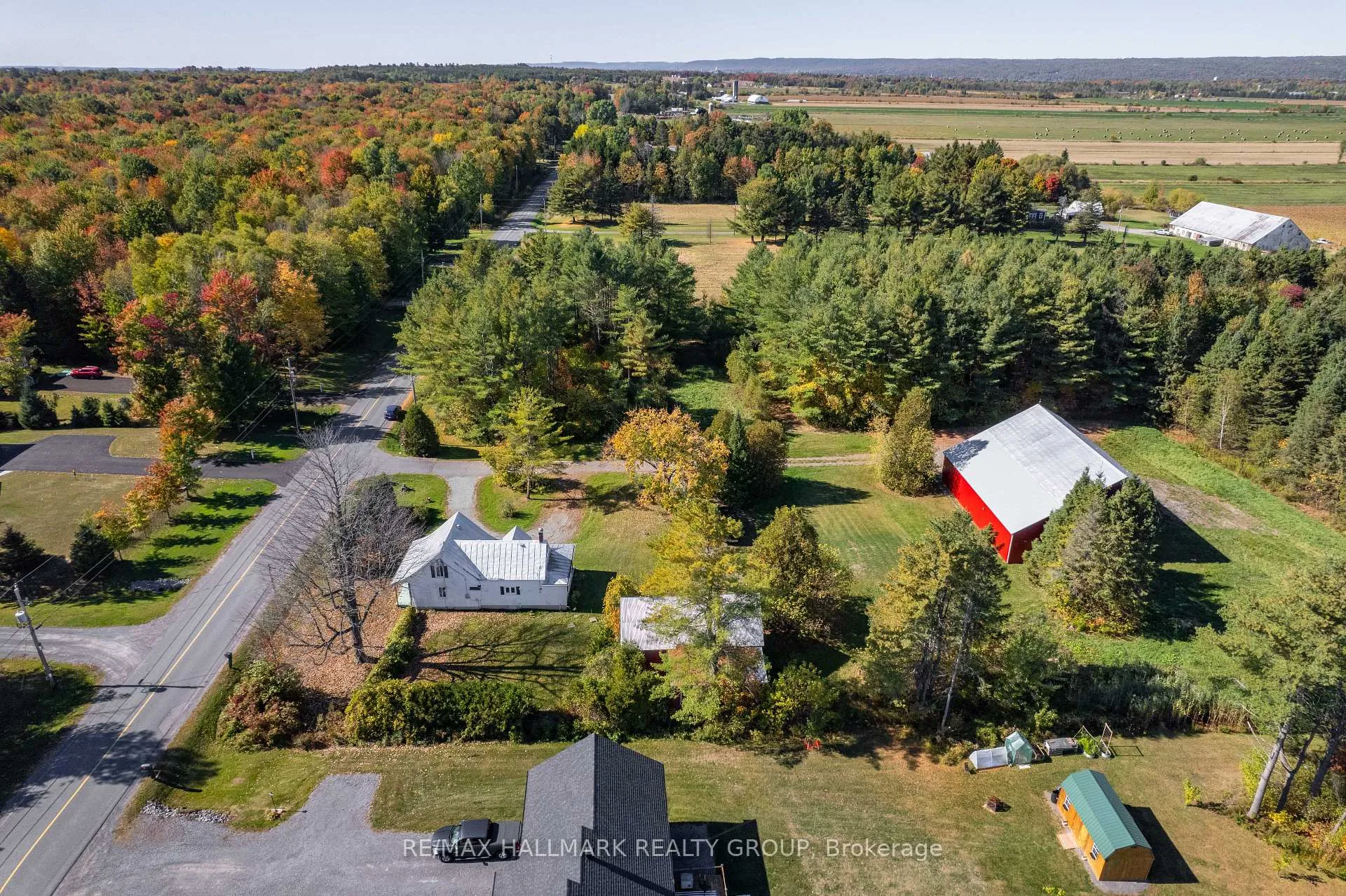 Photo 7 of 1677 Ste Anne Road, Champlain, Champlain Twp — HOMEH