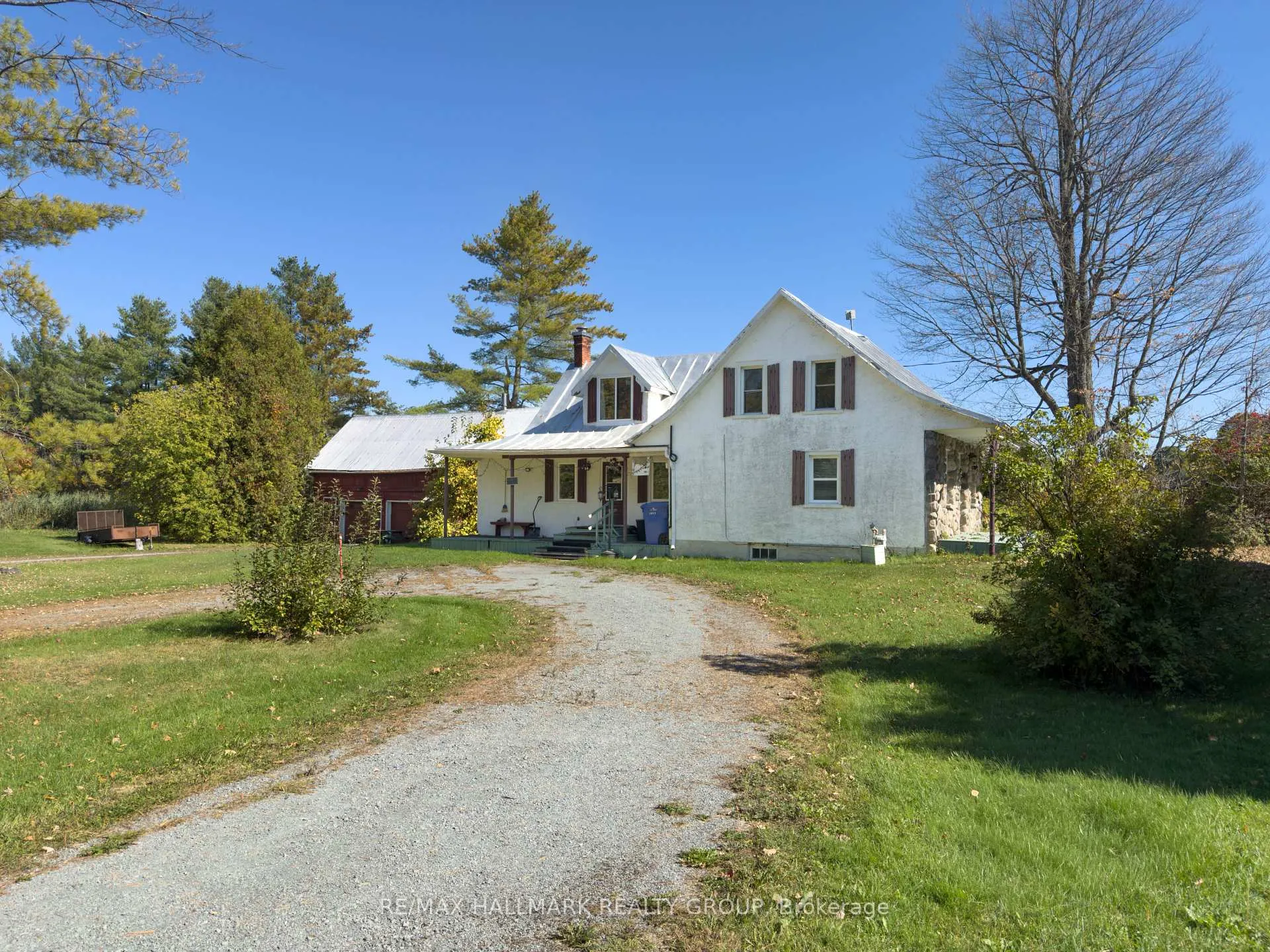 Photo 11 of 1677 Ste Anne Road, Champlain, Champlain Twp — HOMEH