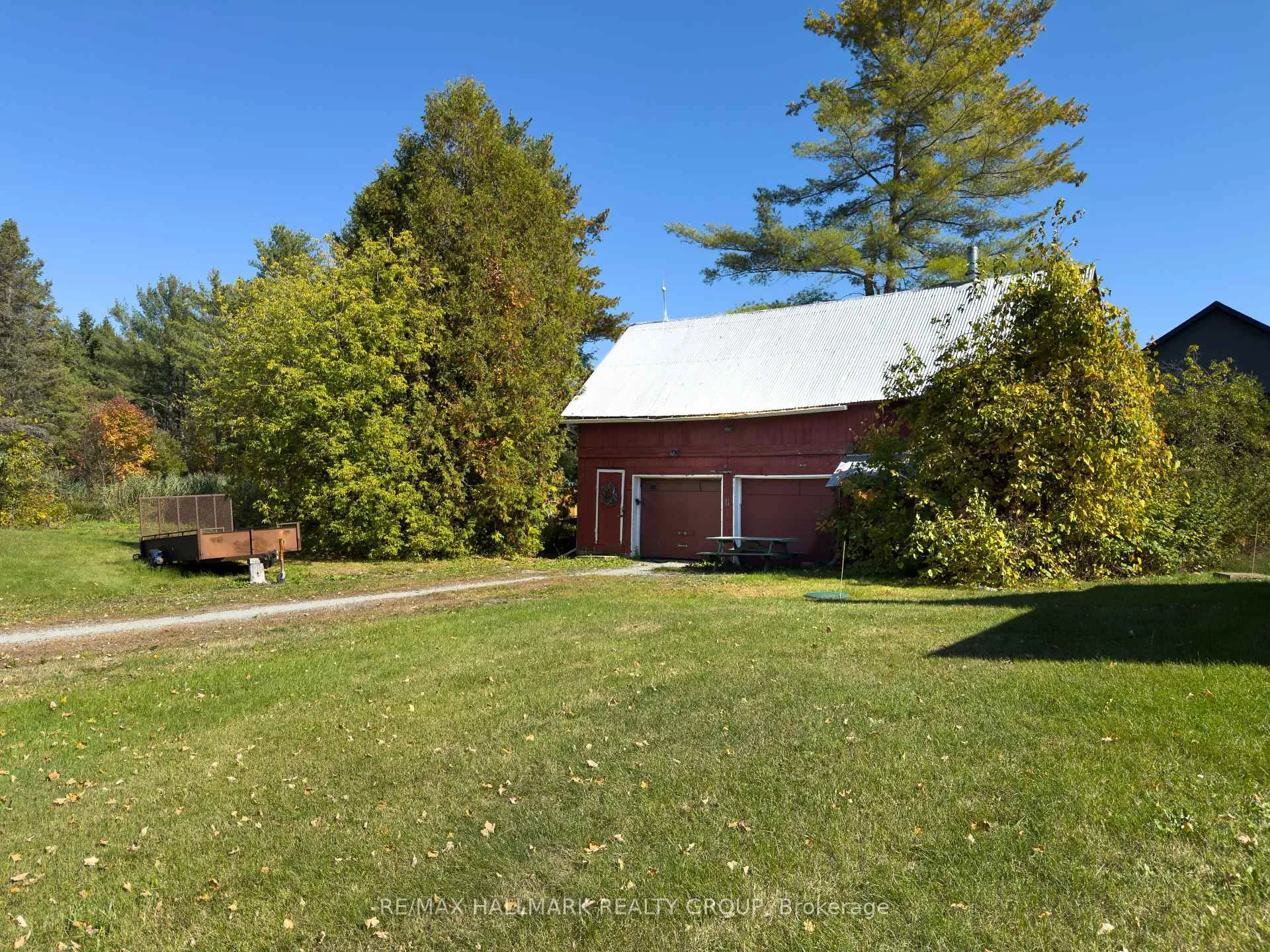 Photo 16 of 1677 Ste Anne Road, Champlain, Champlain Twp — HOMEH