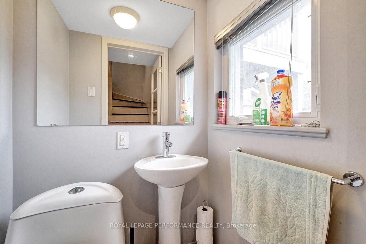 Photo 11 of 529 Echo Drive, Ottawa, Ottawa East — HOMEH