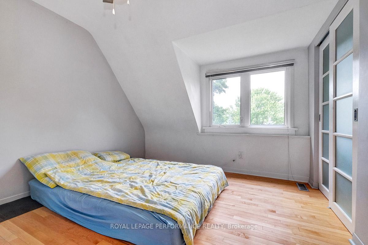 Photo 12 of 529 Echo Drive, Ottawa, Ottawa East — HOMEH