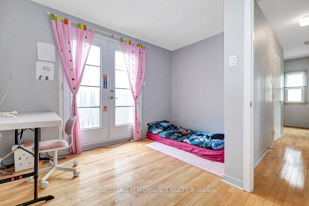 Photo 15 of 529 Echo Drive, Ottawa, Ottawa East — HOMEH