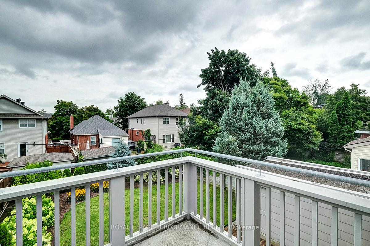 Photo 18 of 529 Echo Drive, Ottawa, Ottawa East — HOMEH