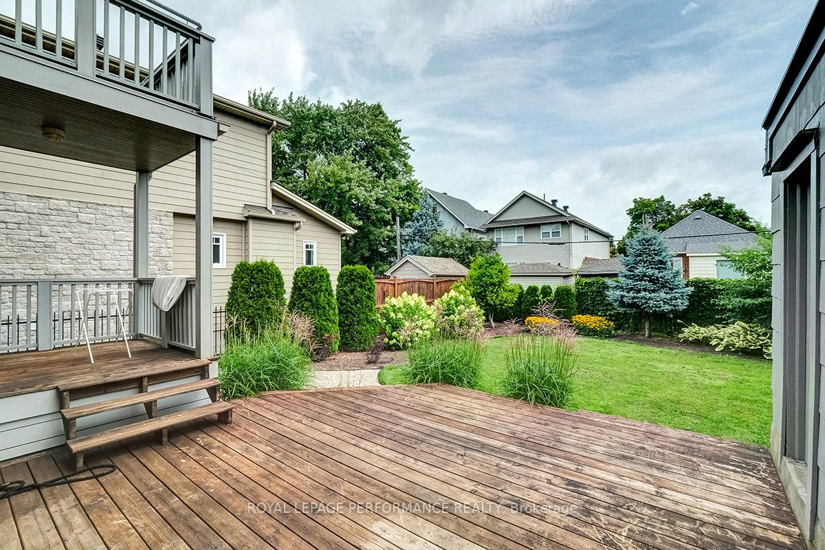 Photo 19 of 529 Echo Drive, Ottawa, Ottawa East — HOMEH