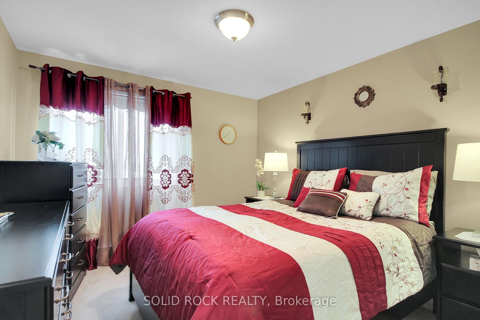 Photo 15 of Unit 402, 20 Chesterton Drive, Ottawa, Borden Farm/Stewart Farm/Carleton Heights/Parkwood Hills — HOMEH
