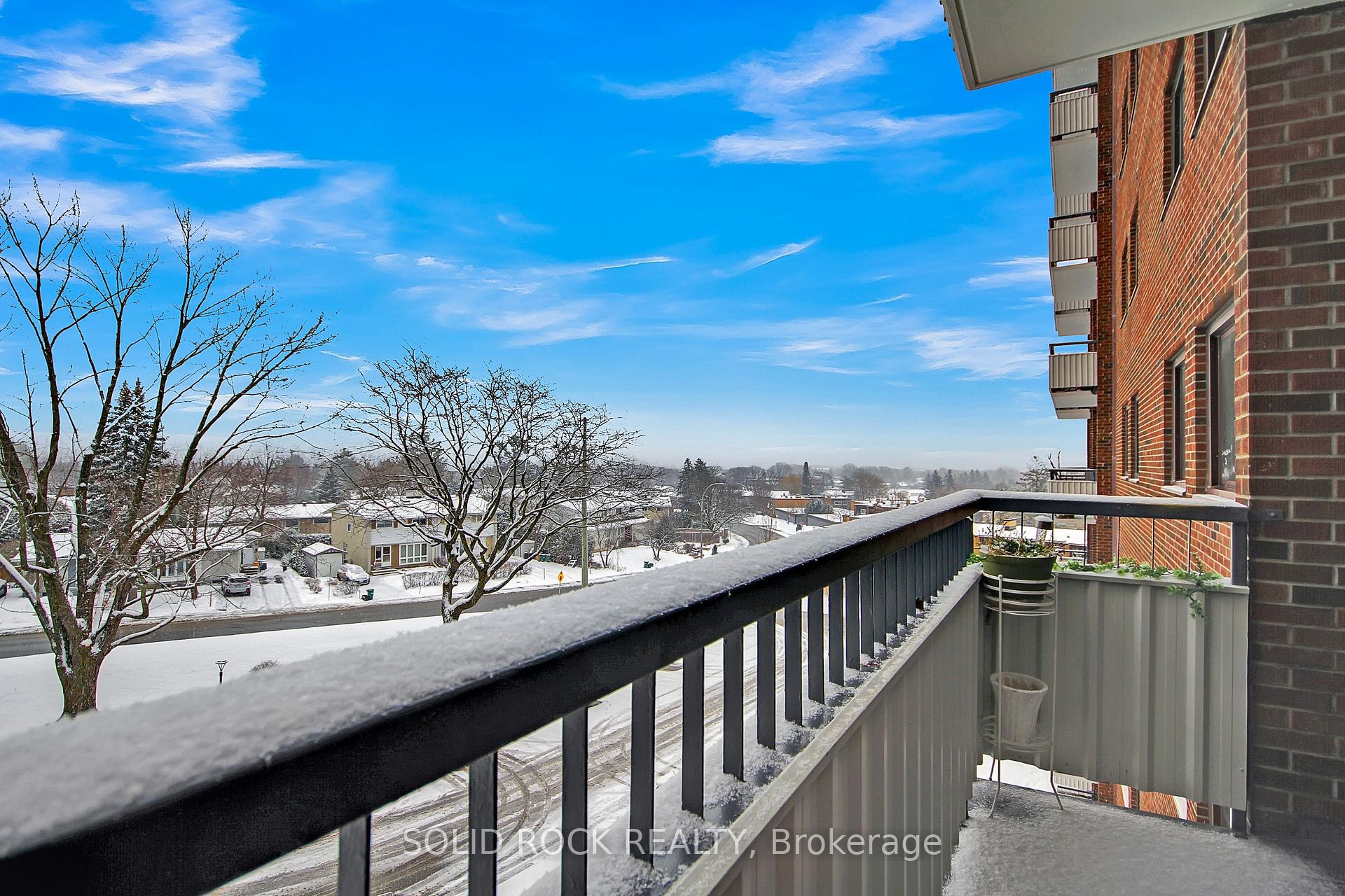 Photo 20 of Unit 402, 20 Chesterton Drive, Ottawa, Borden Farm/Stewart Farm/Carleton Heights/Parkwood Hills — HOMEH