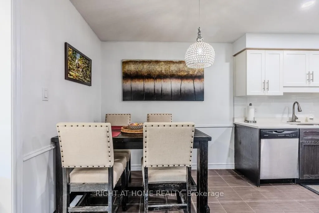 Photo 14 of Unit 26, 14 Amos Drive, Guelph, Kortright East — HOMEH