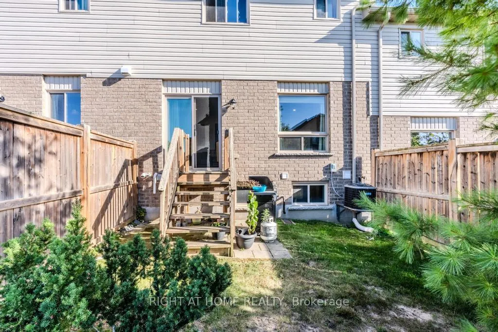 Photo 20 of Unit 26, 14 Amos Drive, Guelph, Kortright East — HOMEH