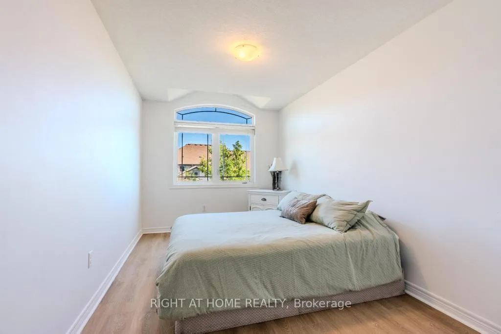 Photo 24 of Unit 26, 14 Amos Drive, Guelph, Kortright East — HOMEH