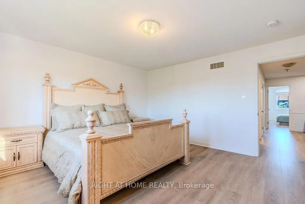 Photo 32 of Unit 26, 14 Amos Drive, Guelph, Kortright East — HOMEH