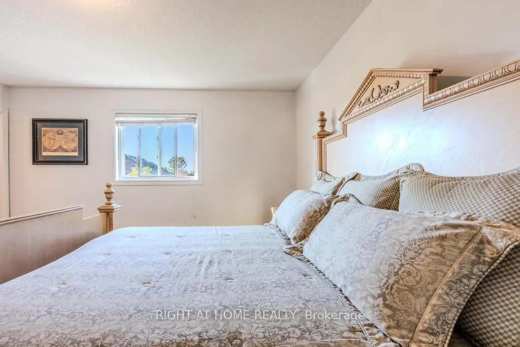 Photo 33 of Unit 26, 14 Amos Drive, Guelph, Kortright East — HOMEH