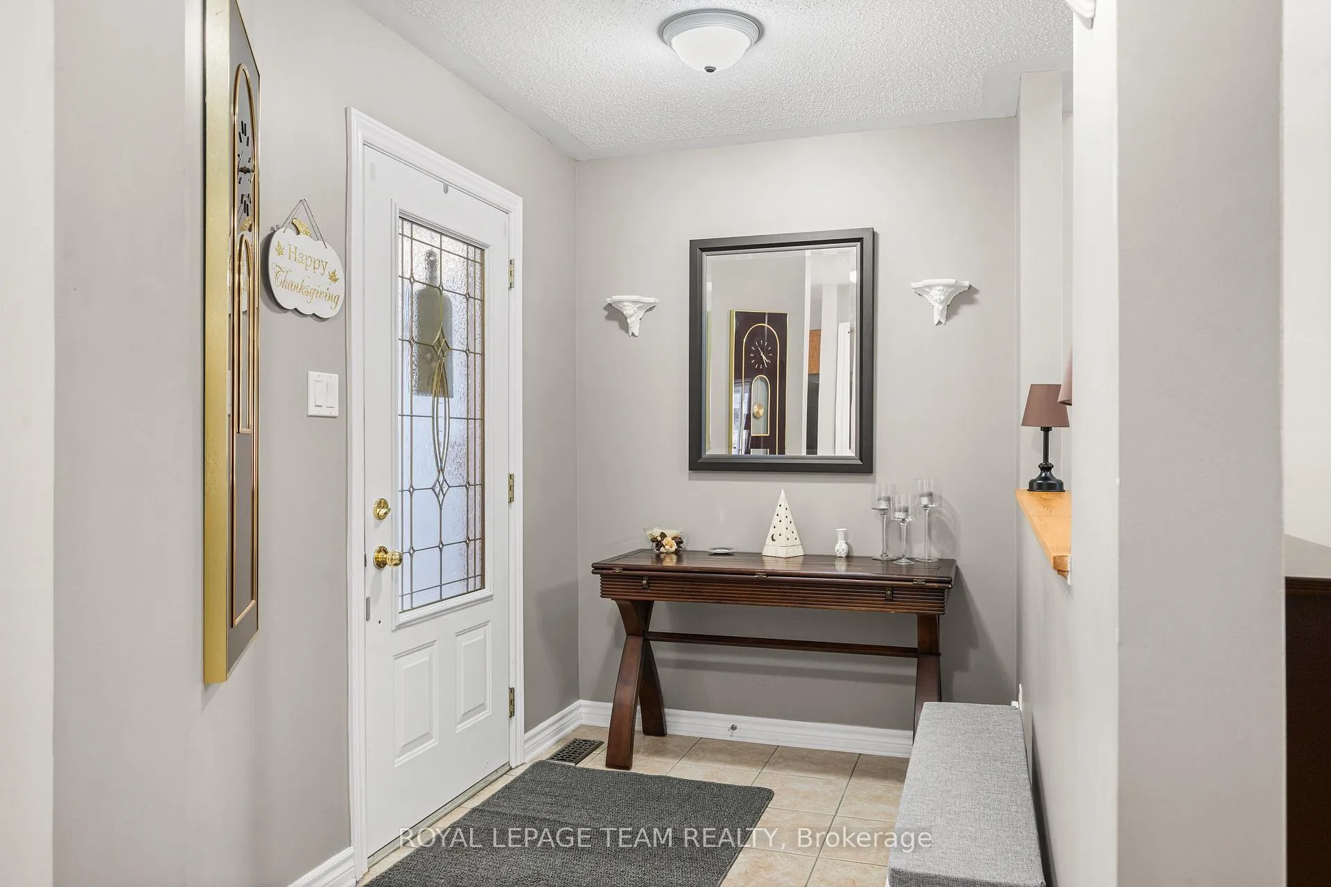 Photo 3 of 16 Spinney Way, Ottawa, Barrhaven - Longfields — HOMEH