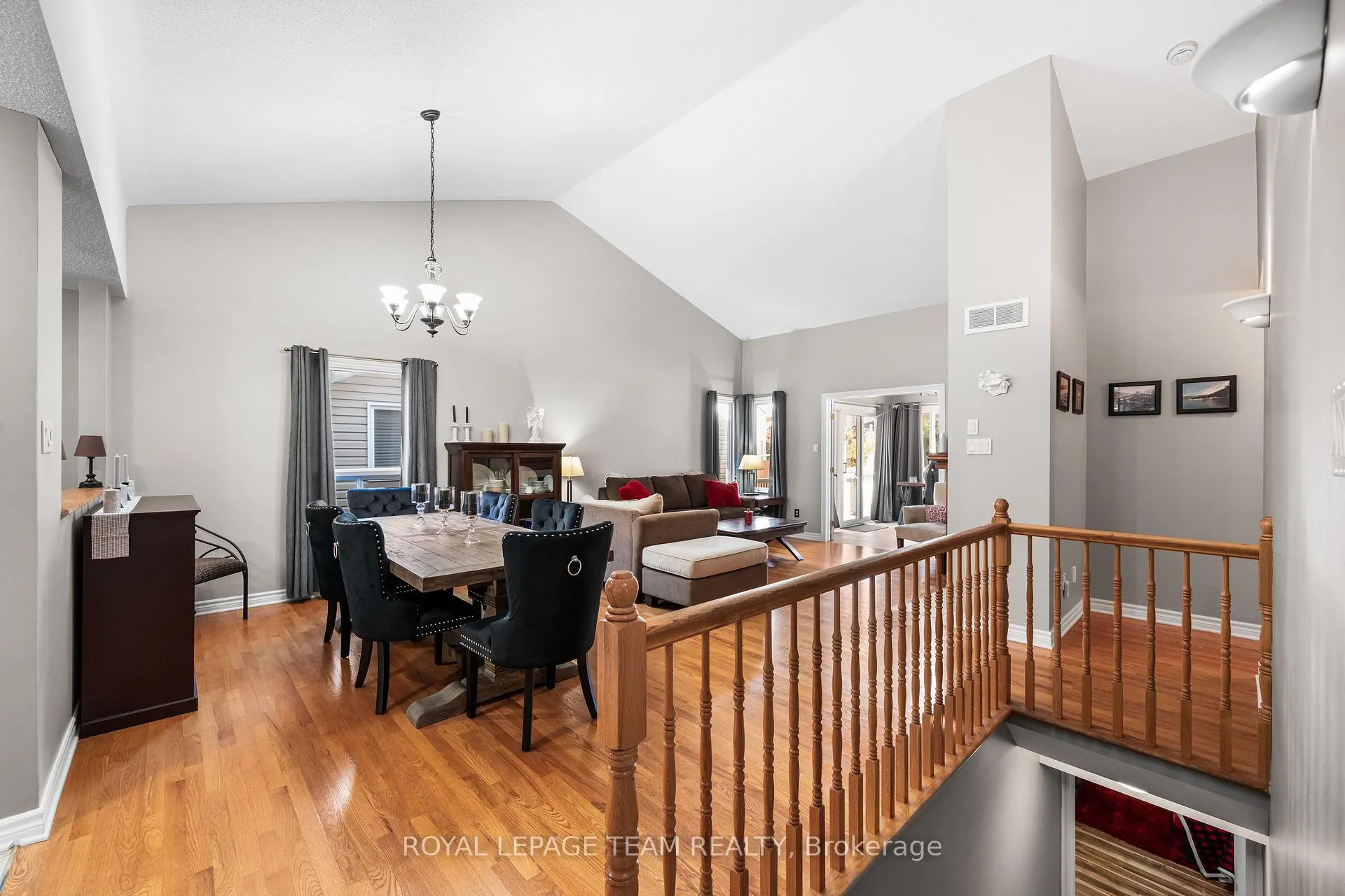 Photo 10 of 16 Spinney Way, Ottawa, Barrhaven - Longfields — HOMEH