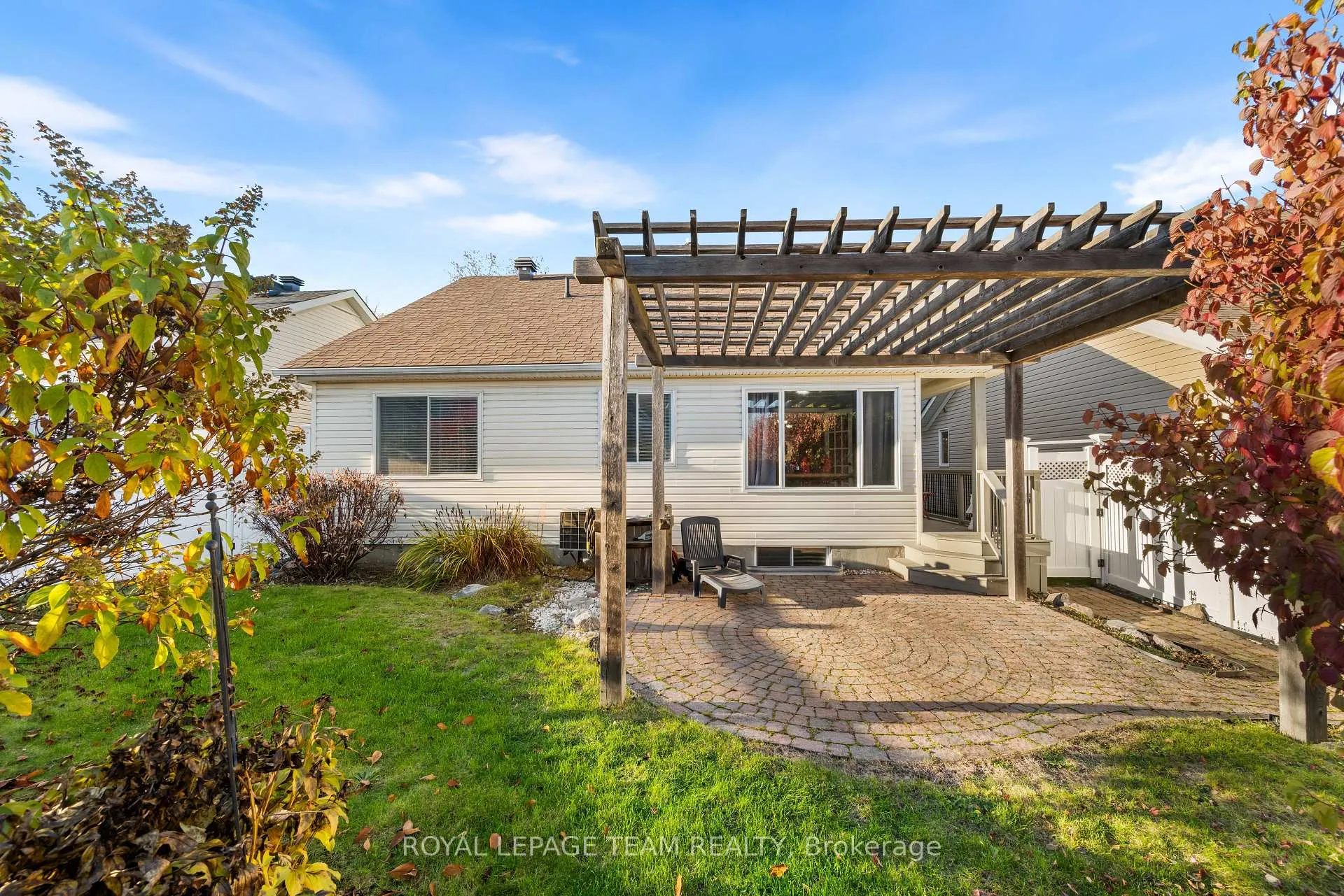 Photo 34 of 16 Spinney Way, Ottawa, Barrhaven - Longfields — HOMEH