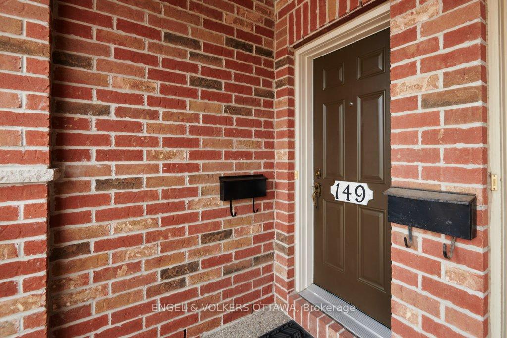 Photo 4 of Unit 149, 1512 Walkley Road, Ottawa, Heron Gate/Industrial Park — HOMEH