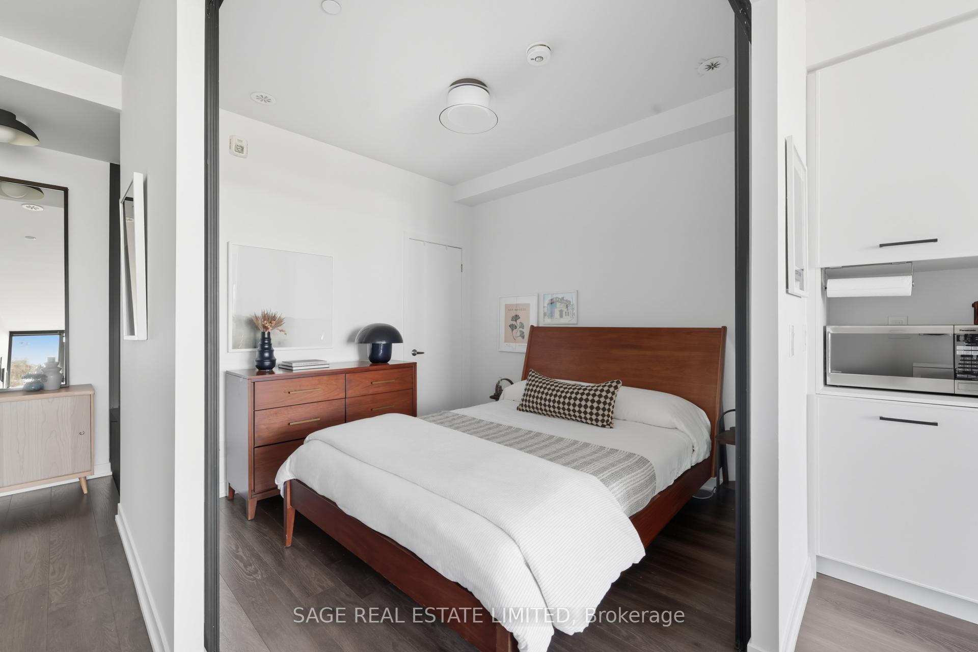 Photo 13 of Unit 605, 899 Queen Street E, Toronto, South Riverdale — HOMEH