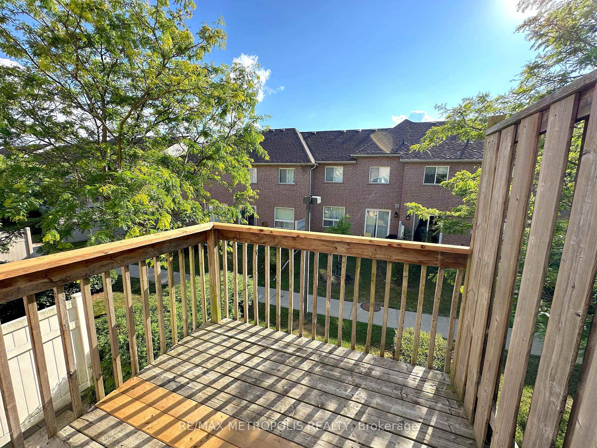 Photo 6 of Unit 48, 1087 Ormond Drive, Oshawa, Samac — HOMEH
