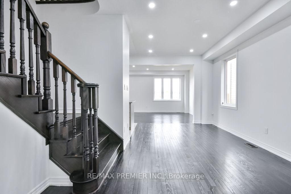 Photo 5 of 51 Sasco Way, Essa, Angus — HOMEH