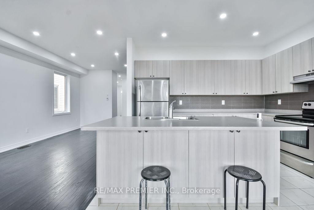 Photo 11 of 51 Sasco Way, Essa, Angus — HOMEH