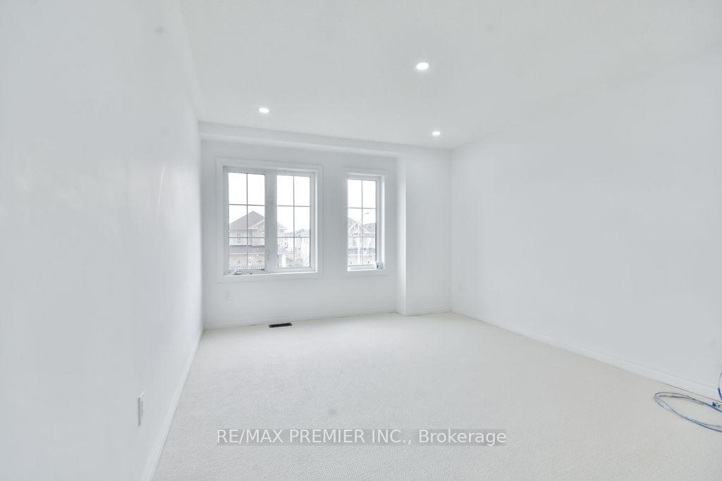 Photo 24 of 51 Sasco Way, Essa, Angus — HOMEH