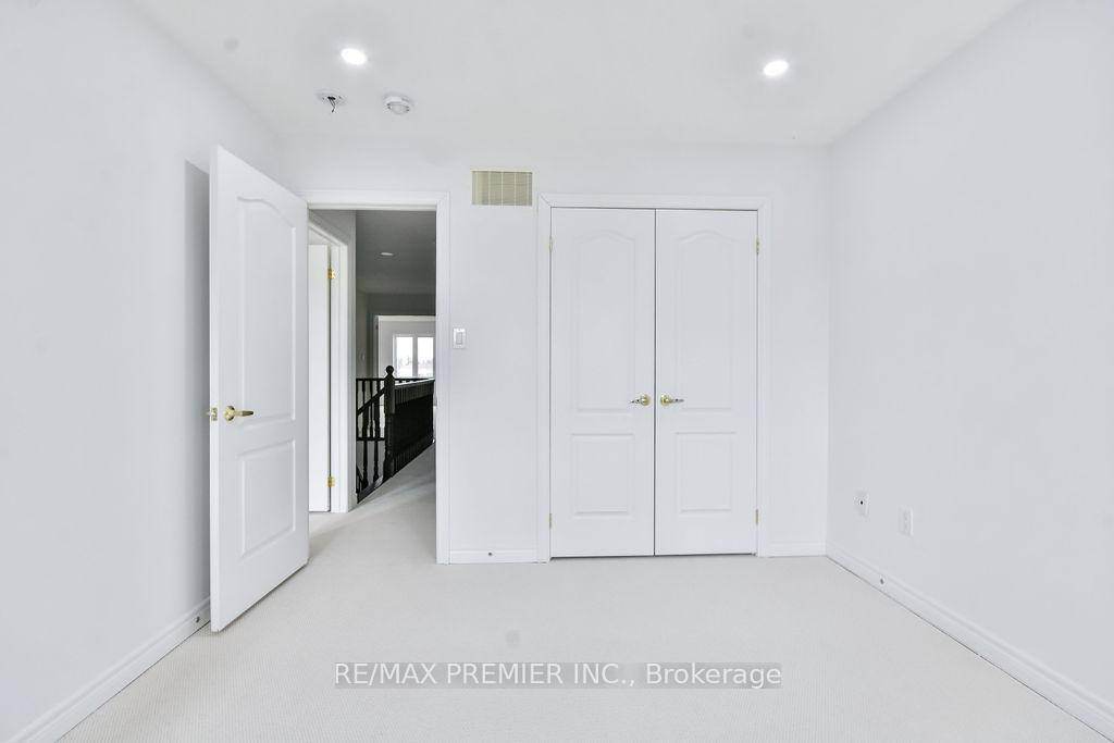 Photo 30 of 51 Sasco Way, Essa, Angus — HOMEH