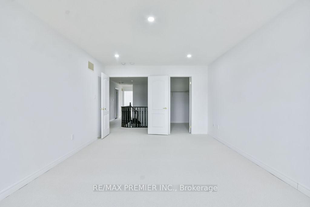 Photo 38 of 51 Sasco Way, Essa, Angus — HOMEH
