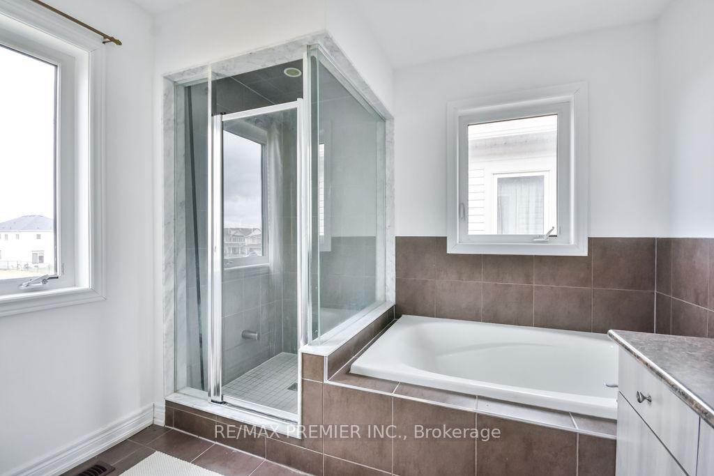 Photo 39 of 51 Sasco Way, Essa, Angus — HOMEH