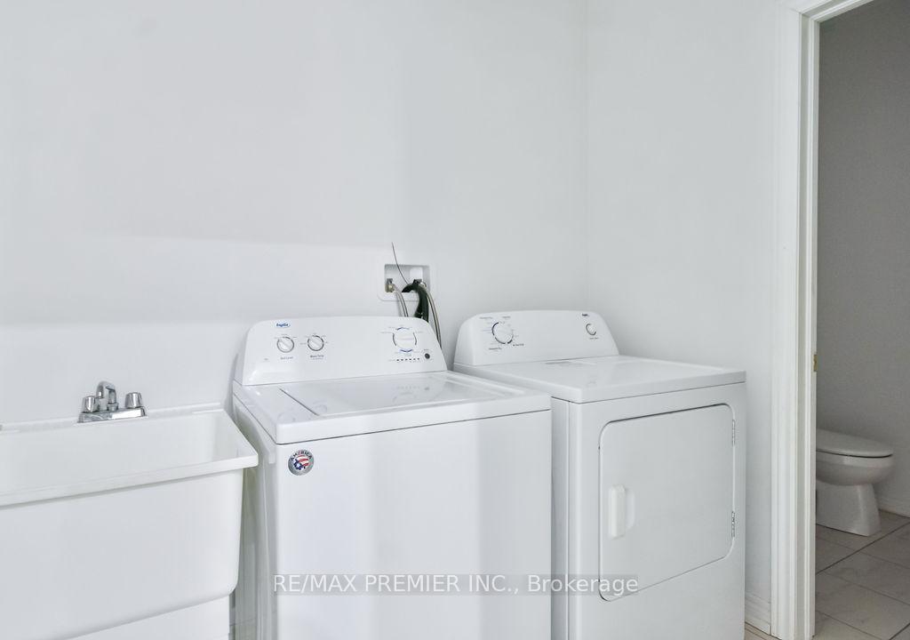 Photo 41 of 51 Sasco Way, Essa, Angus — HOMEH