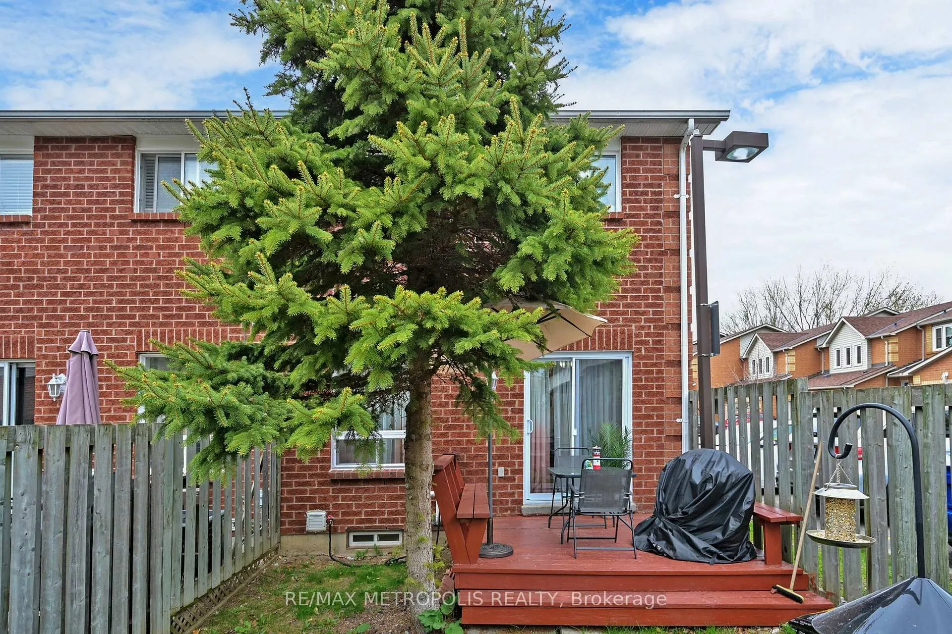 Photo 38 of Unit 20, 811 Wilson Road N, Oshawa, Pinecrest — HOMEH