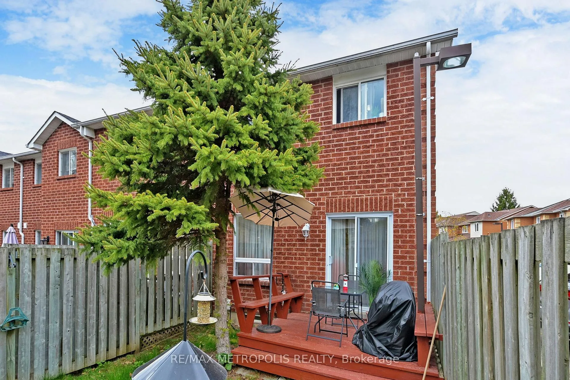 Photo 40 of Unit 20, 811 Wilson Road N, Oshawa, Pinecrest — HOMEH
