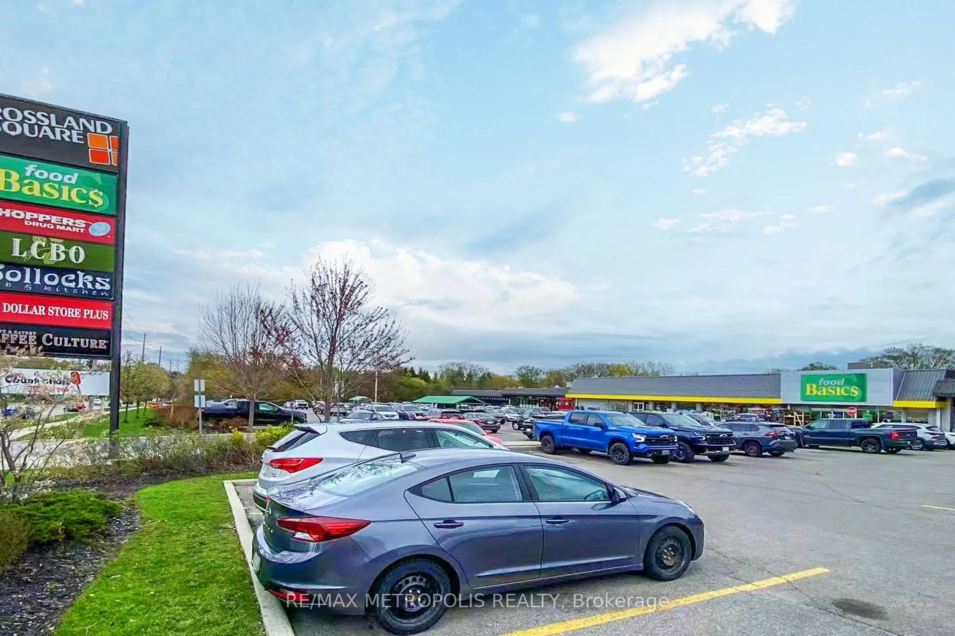 Photo 44 of Unit 20, 811 Wilson Road N, Oshawa, Pinecrest — HOMEH