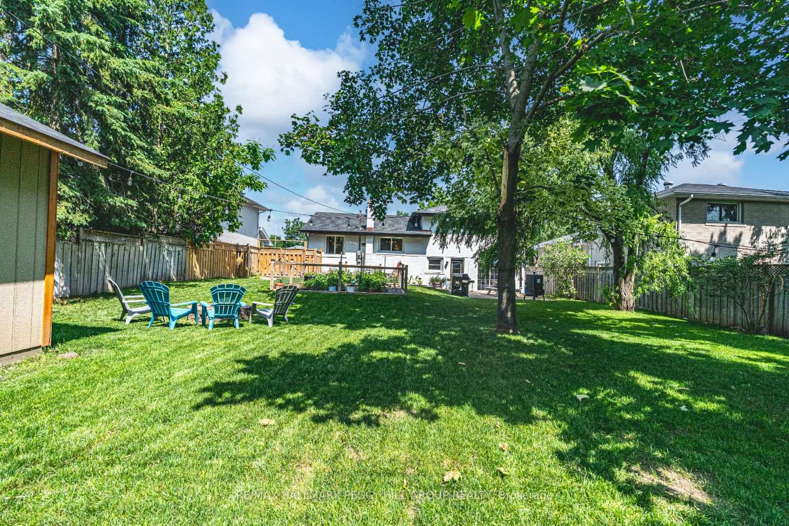 Photo 20 of 45 Ottaway Avenue, Barrie, Wellington — HOMEH