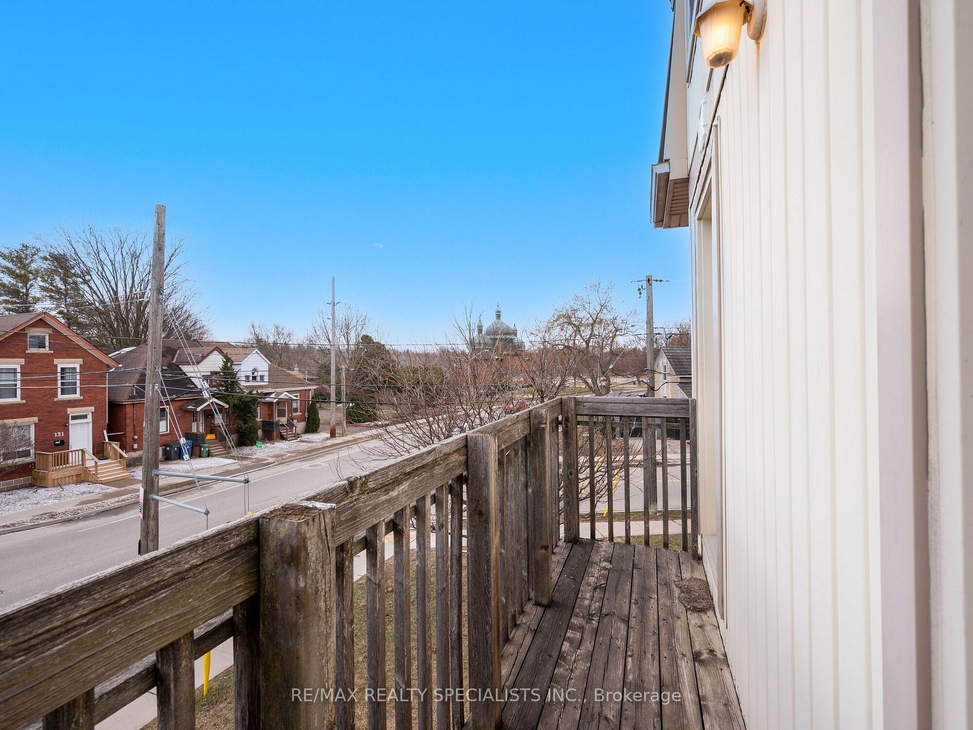 Photo 26 of Unit 1, 142 York Road, Guelph, St. Patrick's Ward — HOMEH