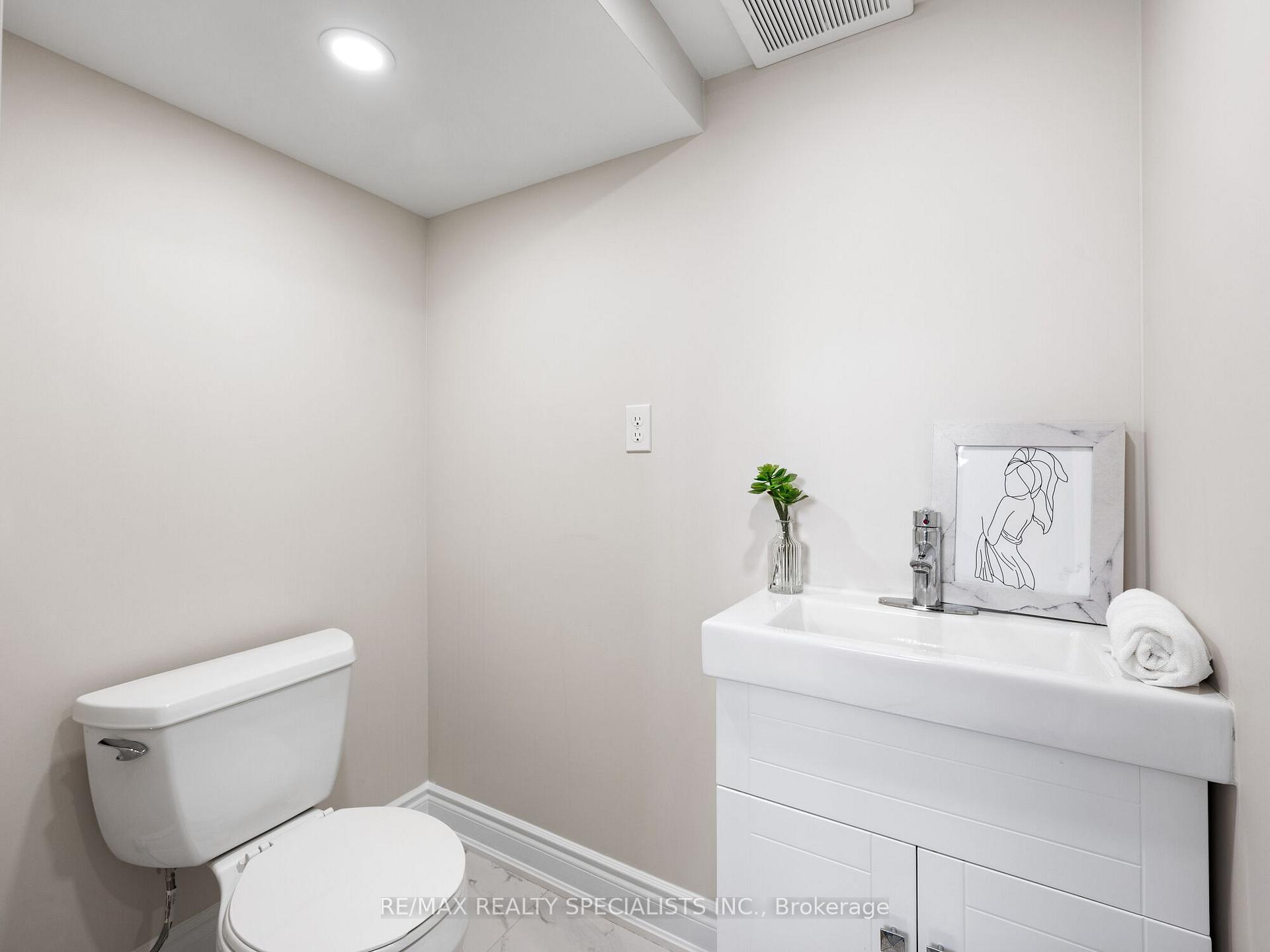 Photo 31 of Unit 1, 142 York Road, Guelph, St. Patrick's Ward — HOMEH