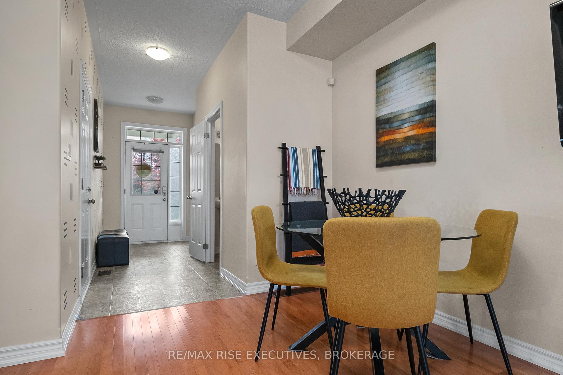 Photo 8 of 903 Ascot Lane, Kingston, Rideau — HOMEH