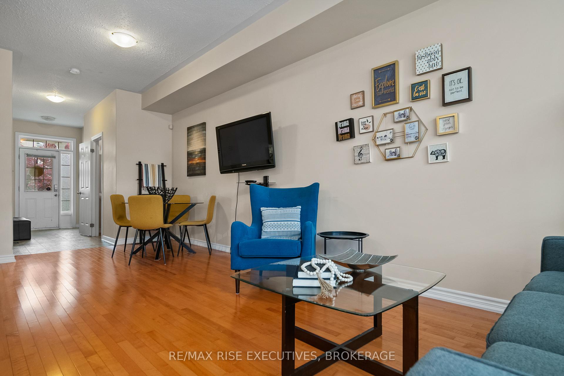 Photo 17 of 903 Ascot Lane, Kingston, Rideau — HOMEH