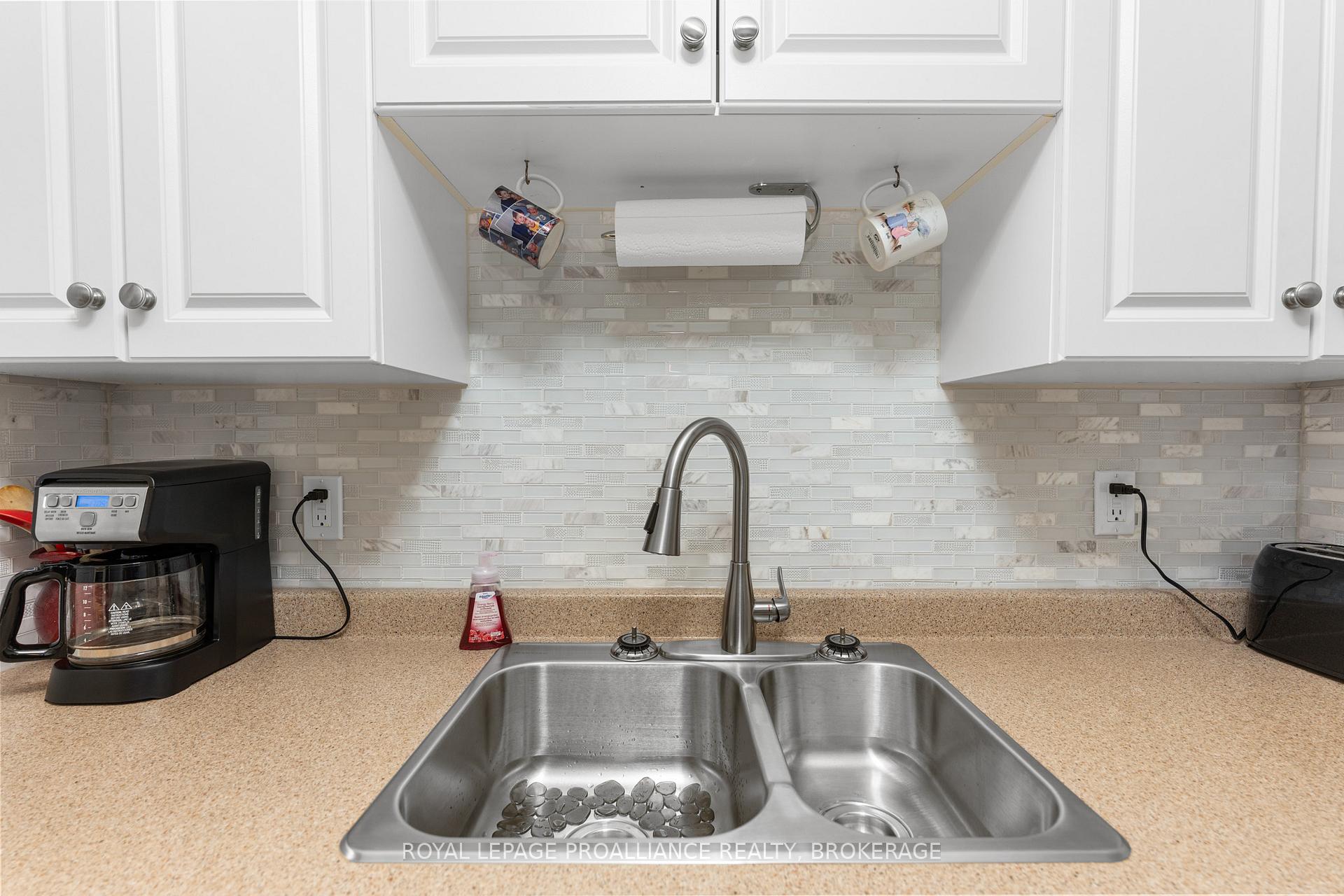 Photo 5 of Unit 515, 358 Queen Mary Road, Kingston, West of Sir John A. Blvd — HOMEH