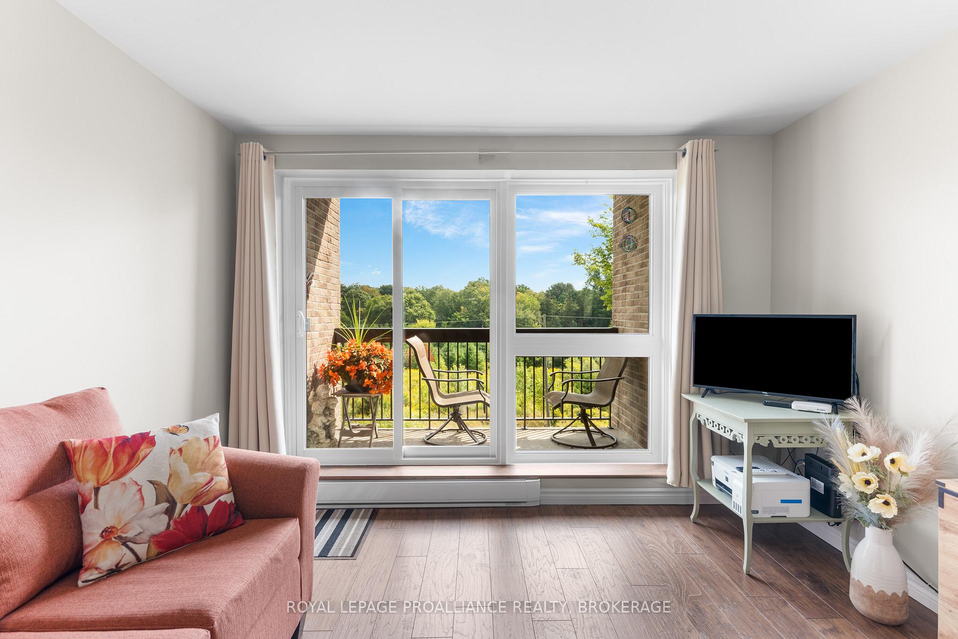 Photo 16 of Unit 515, 358 Queen Mary Road, Kingston, West of Sir John A. Blvd — HOMEH