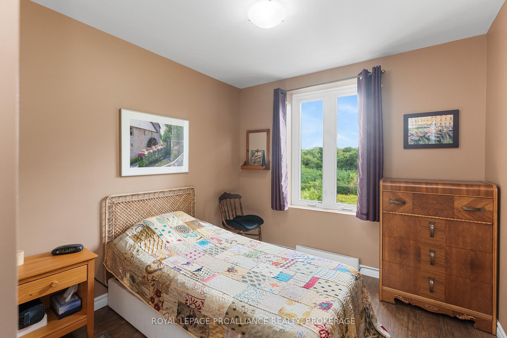 Photo 18 of Unit 515, 358 Queen Mary Road, Kingston, West of Sir John A. Blvd — HOMEH
