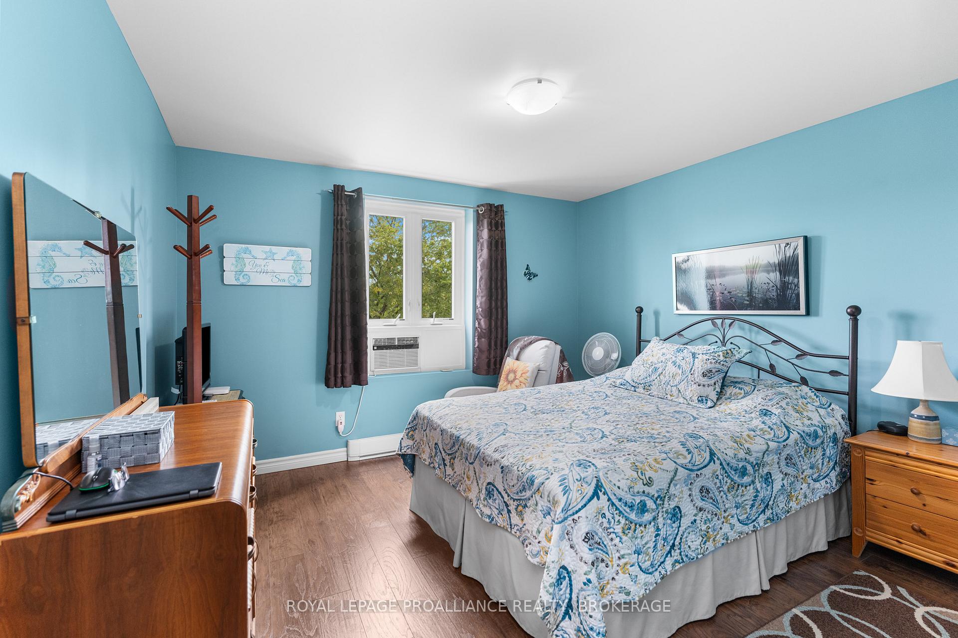 Photo 19 of Unit 515, 358 Queen Mary Road, Kingston, West of Sir John A. Blvd — HOMEH