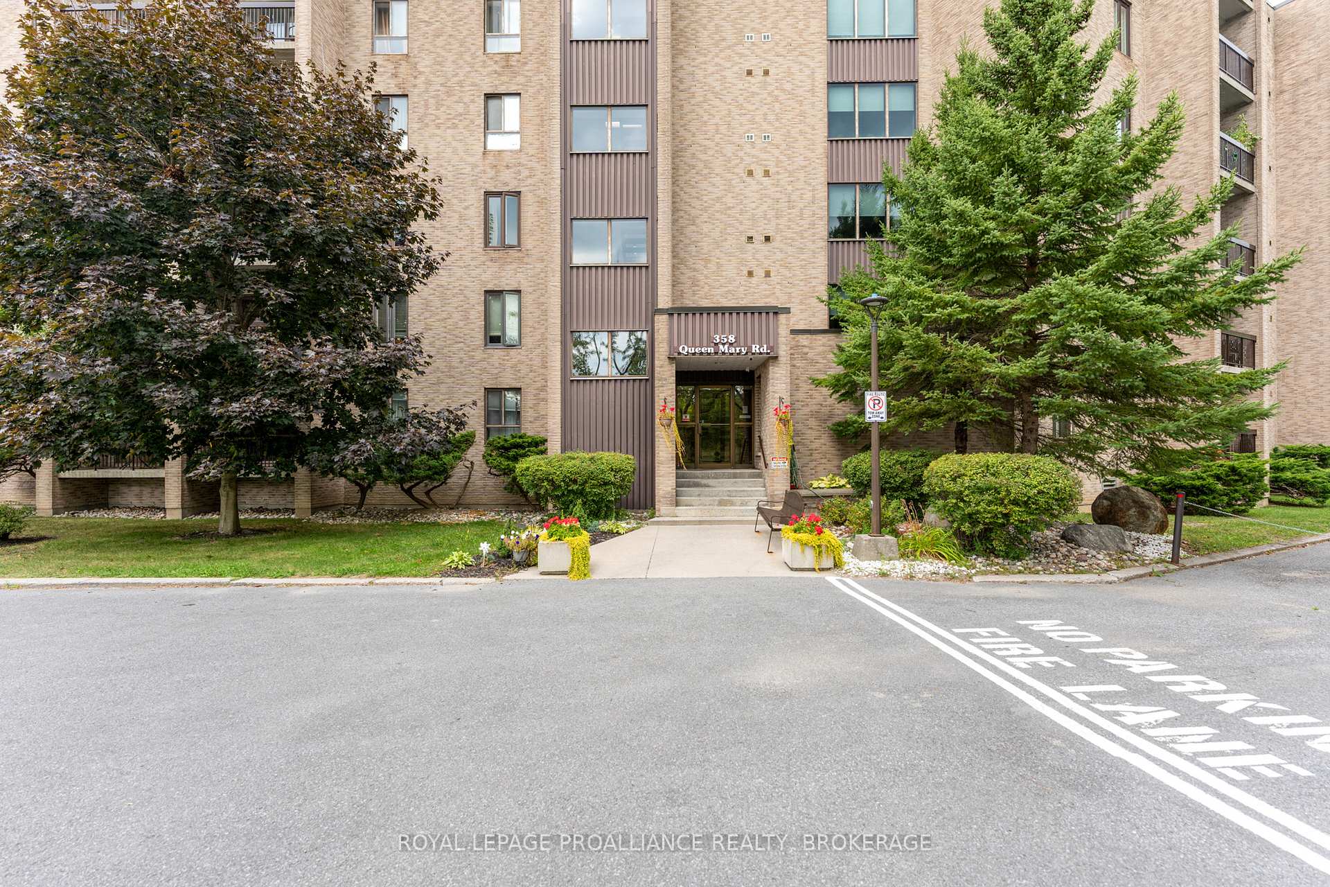 Photo 26 of Unit 515, 358 Queen Mary Road, Kingston, West of Sir John A. Blvd — HOMEH