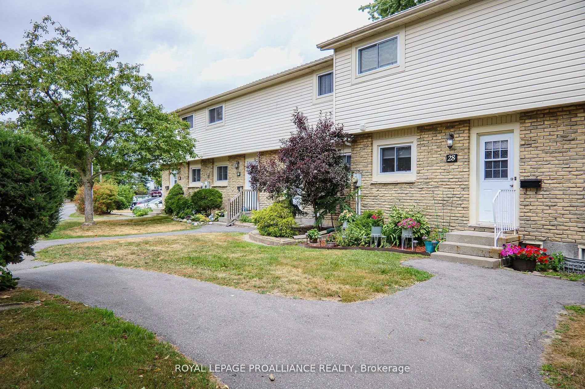 Front of Unit 28, 161 Bay Street
