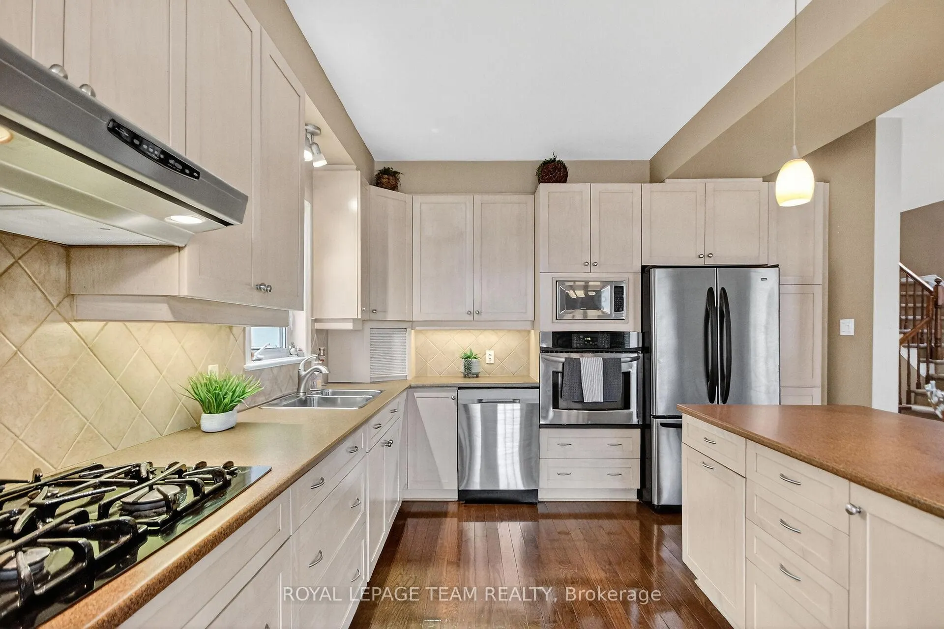 Photo 99 of 104 Versilia Drive, Ottawa, Barrhaven East — HOMEH