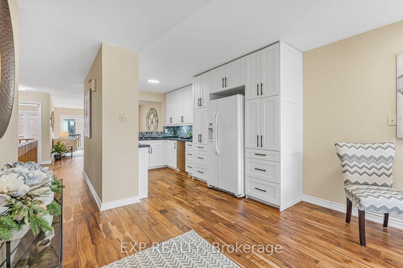 Photo 6 of 65 Riverview Road, New Tecumseth, Alliston — HOMEH